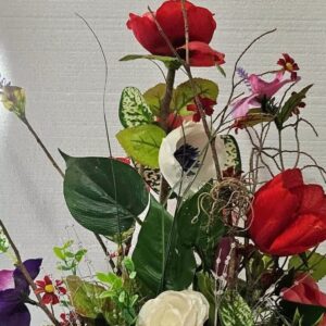 Arreglo Floral Decorativo – Estilo Rústico